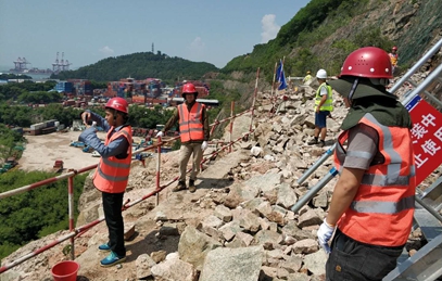 深圳地铁12号线太子湾至左炮台区间赤湾路段北侧采石场物探勘察 